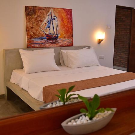 Lily Holiday Apartments Hikkaduwa Dış mekan fotoğraf